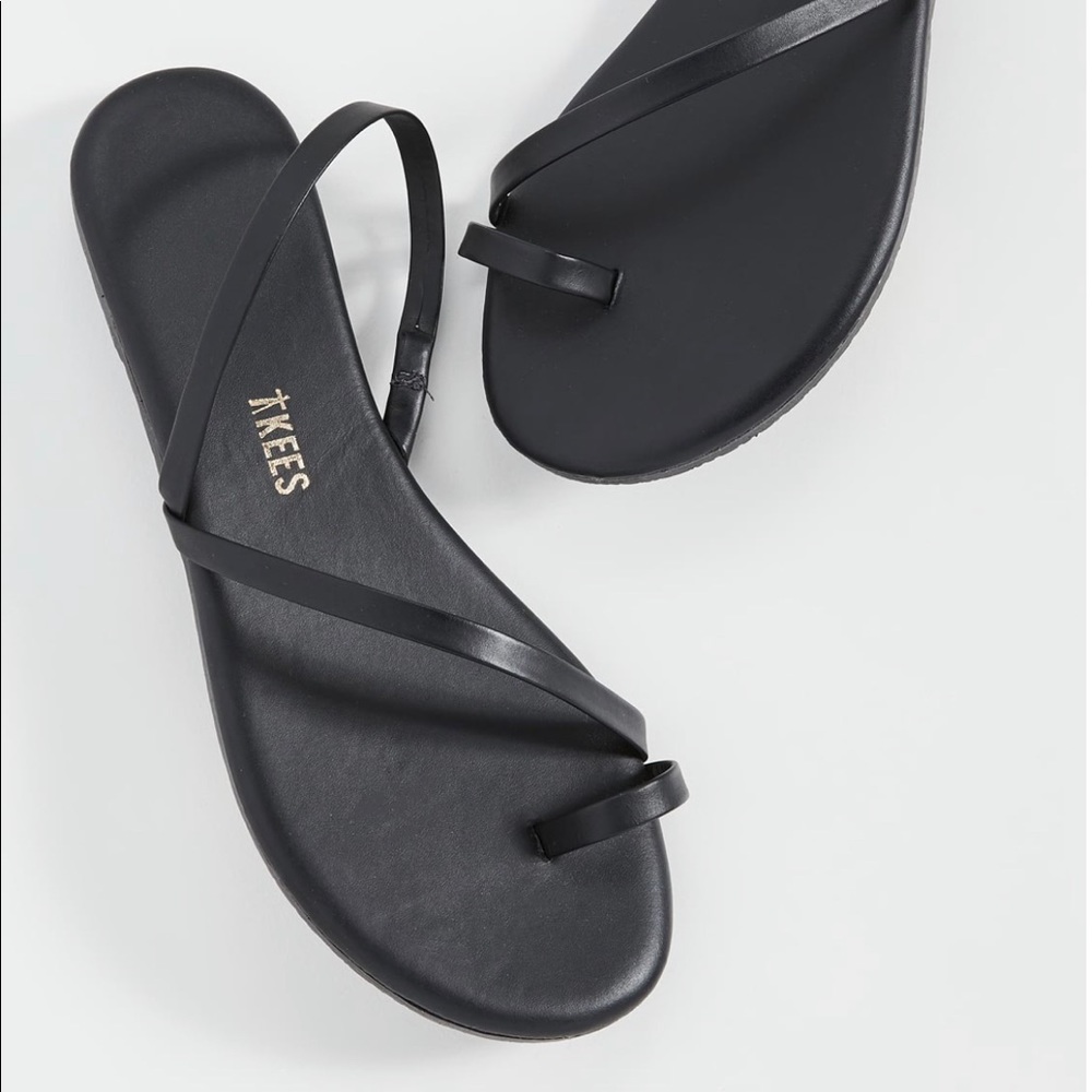TKEES Black leather LC strapped toe sandals sz 11 /42